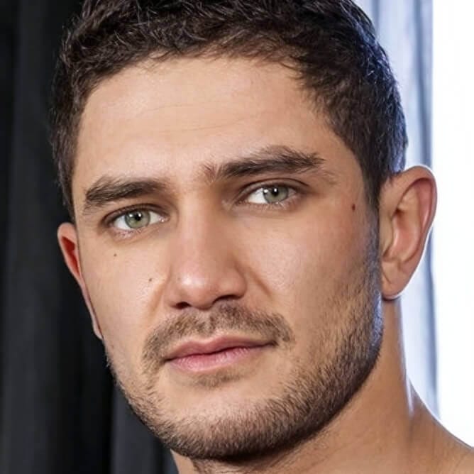 Dato Foland close‑up showing sporty refined style