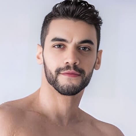 Arad Winwin gay OnlyFans creator itsaradwinwin